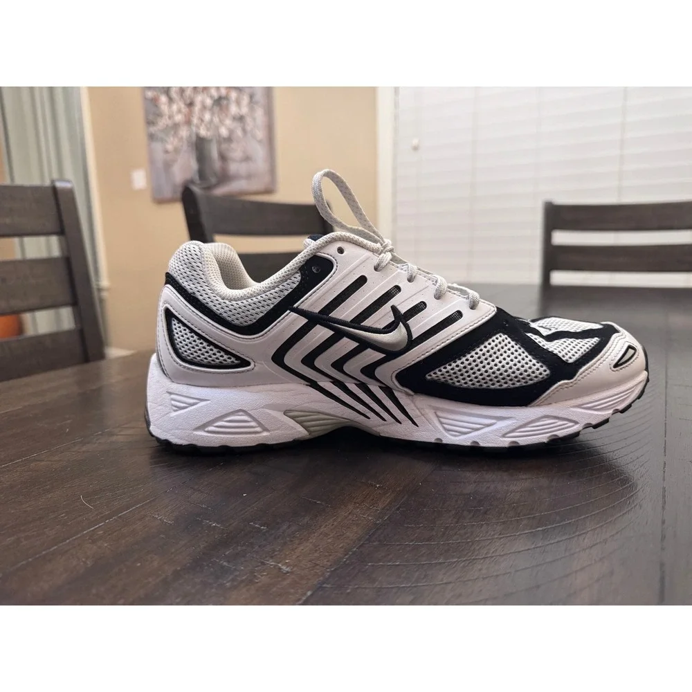 Nike Air Pegasus 2005 White Black Metallic Silver Men's 10.5 Running Shoes